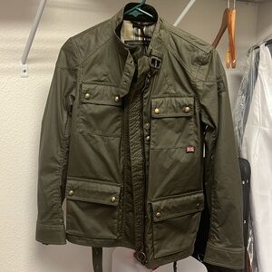 Brand new with Tags Belstaff army/hunter green jacket with belt. Size 40 women’s